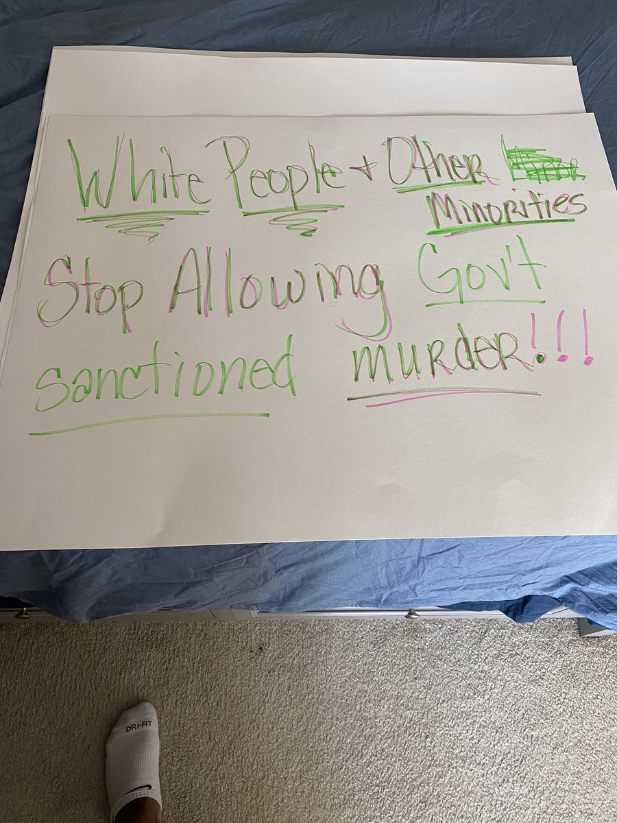 SwiftySanders's tweet photo. Im doing to do a #SelfProtest, which is a me only protest of #PoliceBrutality masked up and distanced away from everyone. 👍🏾😊 https://t.co/vvjyD7pRiv