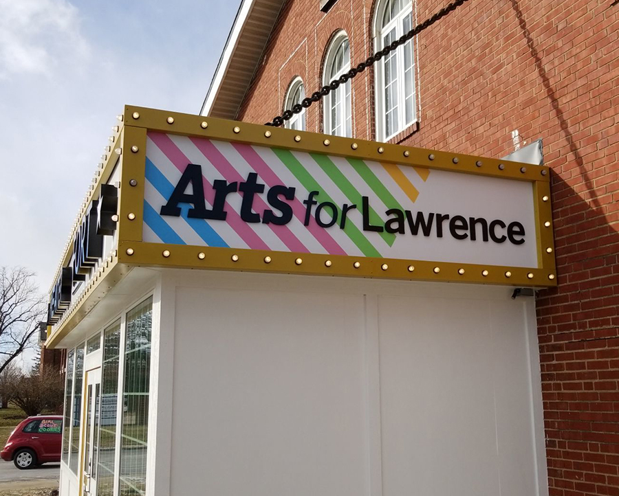 SignCraftInd's tweet image. This historic theater from 1929 gets a custom canopy upgrade.   

For more signage examples, visit our page here:
buff.ly/3bv1Z9I   
 
#signcraft #signs #indianapolis
#signcraftind #signage