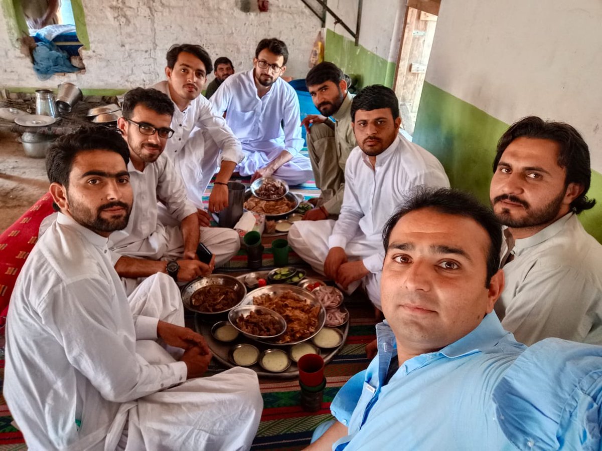 insha878's tweet photo. #WithBesties
#MissU
#AsifAhmad
#Tajazai Lakki Marwat https://t.co/DfEHhYSllj