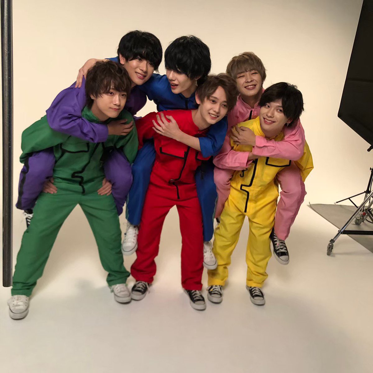 💜六花清春くん💜推してます!! まだまだ新規なのでわからないこと教え