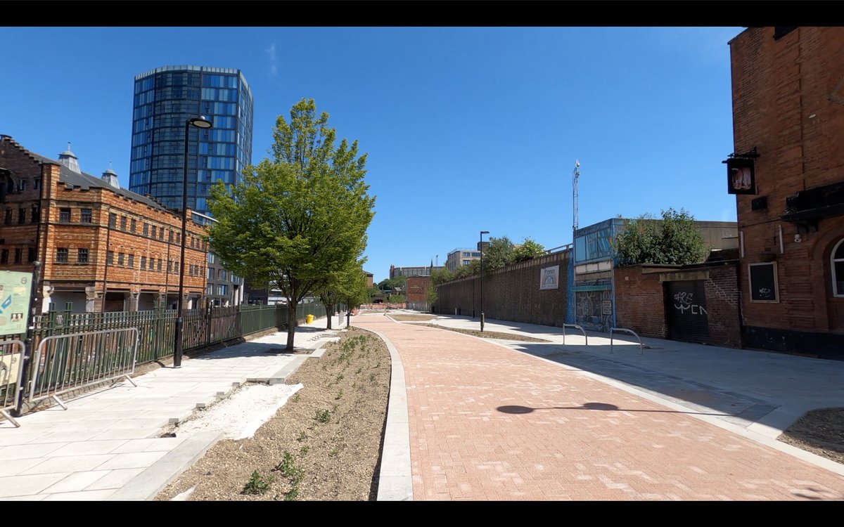 SheffieldVideos's tweet image. Another screenshot from our upcoming video on Castlegate showing just how fantastic it's looking already!

#Sheffield #sheffieldissuper #castlegate