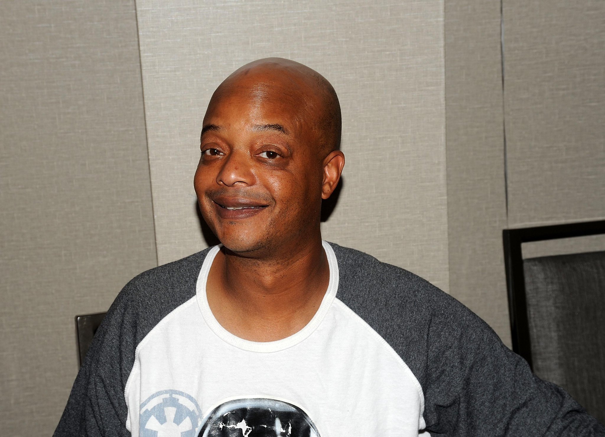 Happy belated birthday to Yesterday he celebrated his 55th birthday.

Bio:  