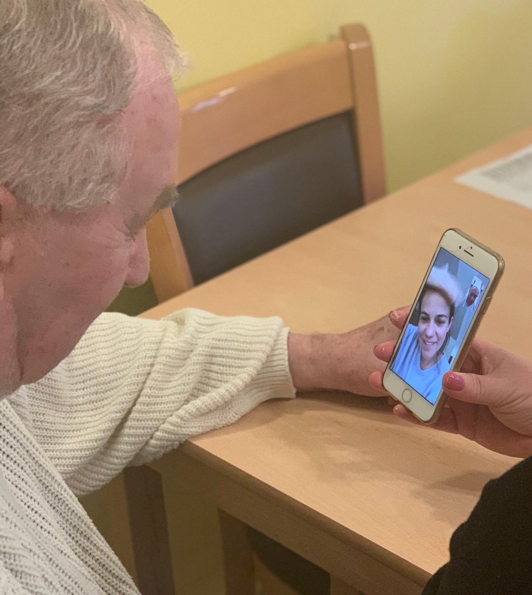 HomeTralee's tweet image. FaceTiming loved ones during the lockdown #itsgoodtokeepintouch #learningnewtechnology