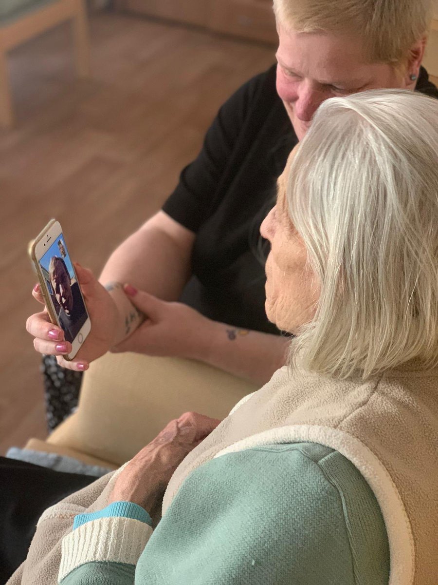 HomeTralee's tweet image. FaceTiming loved ones during the lockdown #itsgoodtokeepintouch #learningnewtechnology