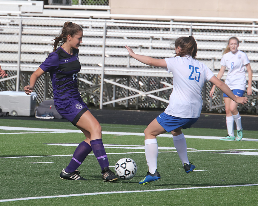 andysportscribe's tweet photo. @haley_cain23 was all set to make school history. She was on the verge of earning 12 varsity letters this spring, which would have made her the 2nd female athlete to do so in the last 20-plus years. The cancellation of the season put that dream on hold. https://t.co/MAsSGifFMb https://t.co/x5COaorxHW