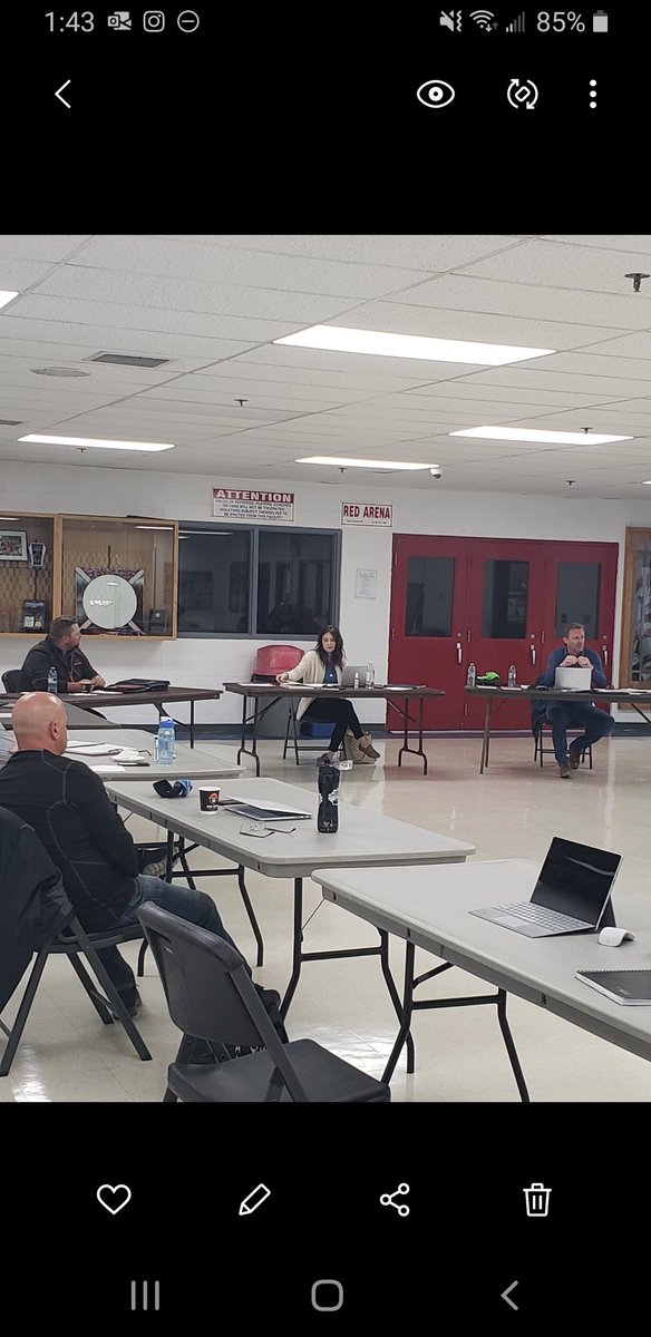community16's tweet photo. @TownofInnisfail @Doug13Ways  Town Council along with administration and 13 Ways Inc advancing discussions on community economic development.  More info to come!! https://t.co/lvGvHEV1YS