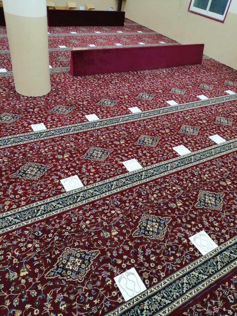 alkhwaldhnews's tweet photo. تم بحمد لله ترقيم جامع الخوالده بعدد ١٦٥ مصلي حسب الاجراءت المتبعه الصادره من الجهات المختصه
شكراً لوكالة حبر وورق للدعاية و الاعلان على توفير الاستيكرات مجاناً ( للمساجد ) https://t.co/A92LV8DQnb