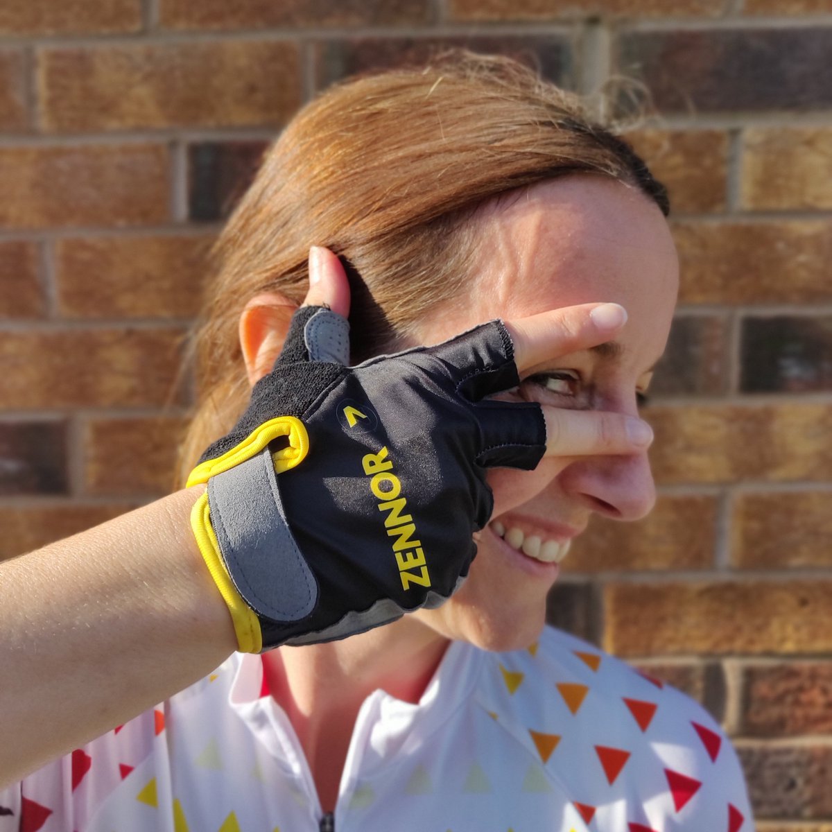 ZennorVelo's tweet photo. A double fist bump kind of day!👊🏻👊🏻 https://t.co/mMUySIXin5