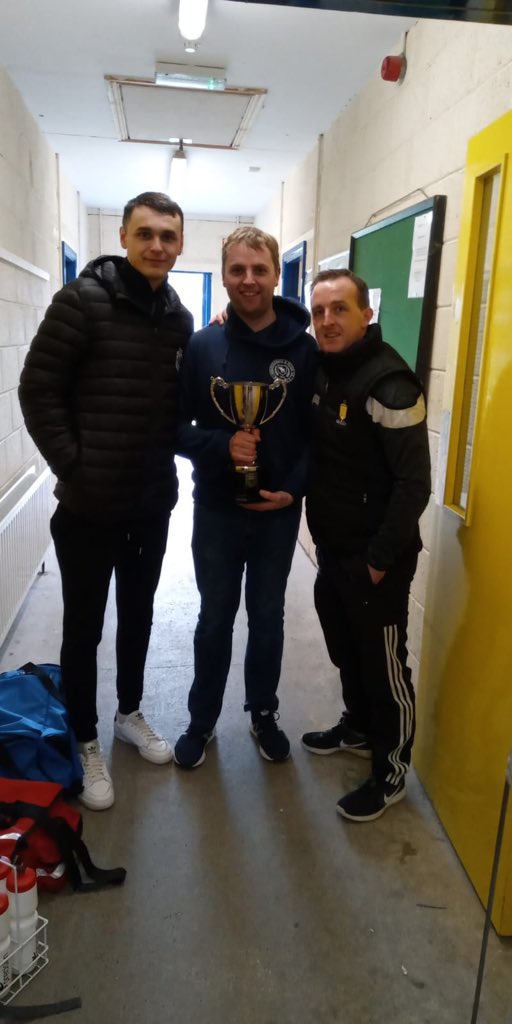 GclSacar's tweet photo. #TBThursday Bliain stairiúil dúinn in @GCLuimnigh i mbliana!Seaimpíní na Mumhan, ar aghaidh linn don scoilbhliain 2020/21!! Hup GCL!! https://t.co/Zu9s8CdoWu