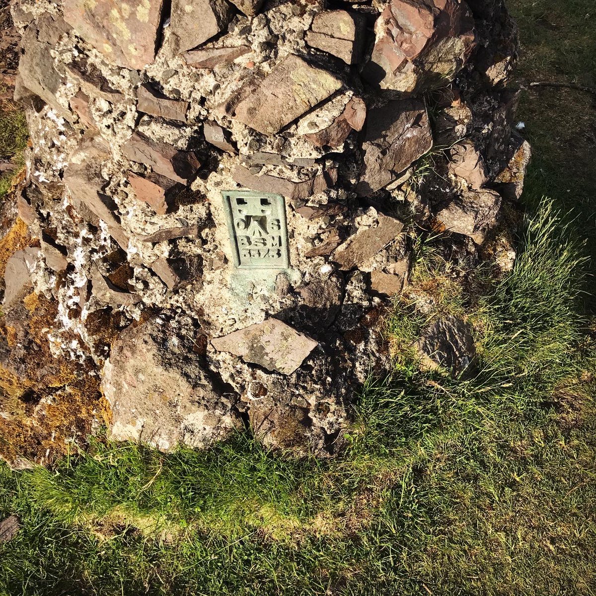BoswellGolf's tweet photo. Bonnie cycle the afternoon up to #viewpoint above #gleddoch  

#TheLockDownLife 🔥🏴󠁧󠁢󠁳󠁣󠁴󠁿

#mountainbiking #norcobikes #thegoodlife https://t.co/o0PQfhRbl9