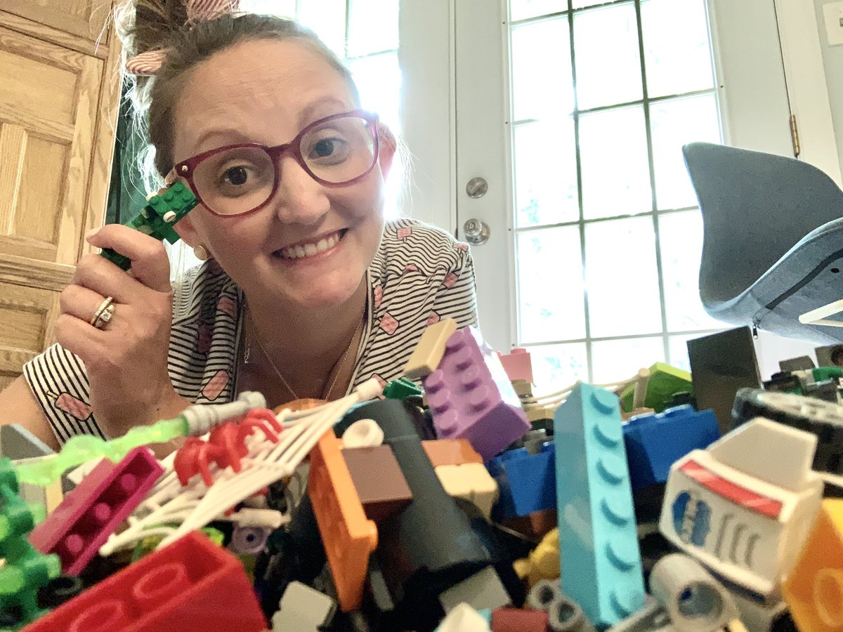 MrsBBoone's tweet image. Still working from home! #keepgoing #iteachsteam @GRESDragons