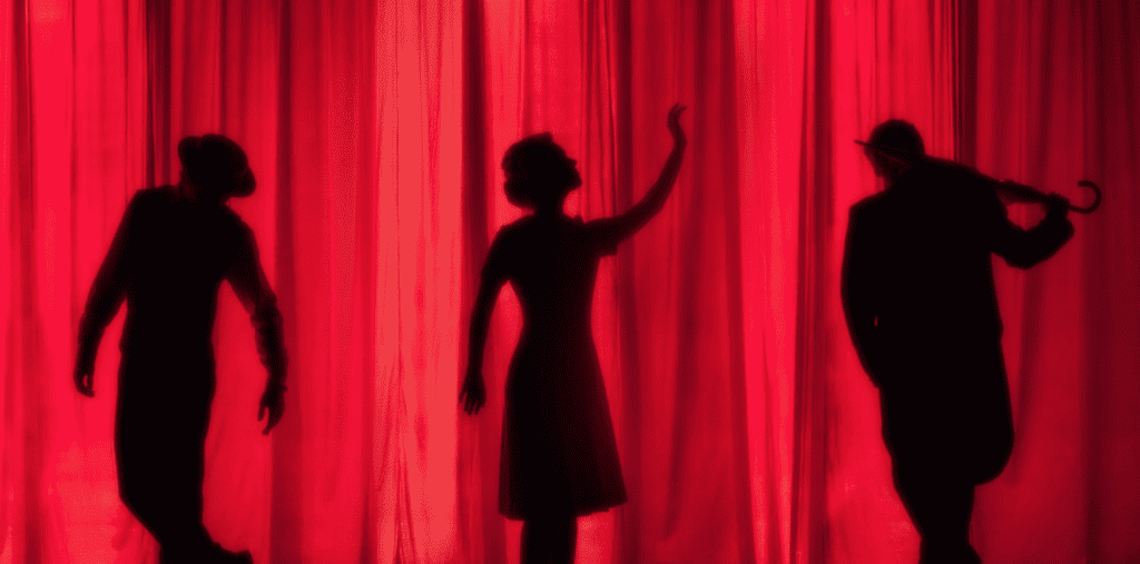 Edmonton's performing arts community has been turned upside down by the pandemic.

On the blog today, we've got a list of theatre, dance and music groups you should support. Take a virtual class, watch a show or just donate!

thelocalgood.ca/the-local-good…

#yegarts #localgoodnessyeg