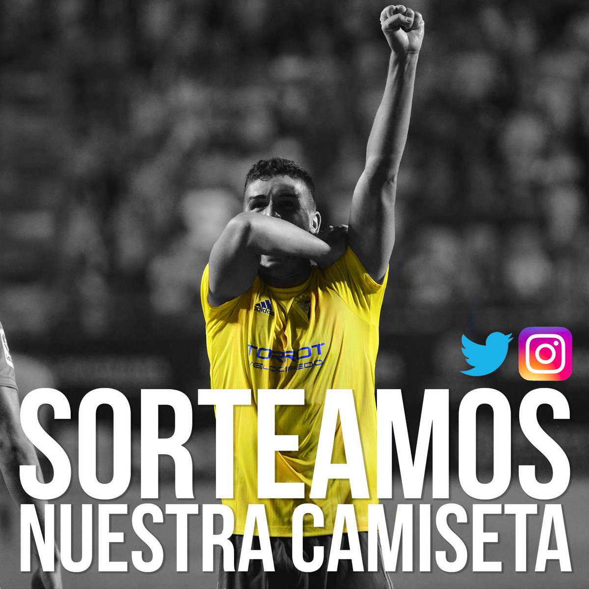 💛💙 ¡NUEVO GRAN SORTEO CADISTA! 

¿Quieres conseguir #GRATIS nuestra camiseta? 

1⃣ Síguenos: <a href="/Cadiz_CF/">Cádiz Club de Fútbol</a> 
2⃣ Haz RT y da MG a este tuit
3⃣ ¡Menciona a tu jugador favorito de nuestro equipo!