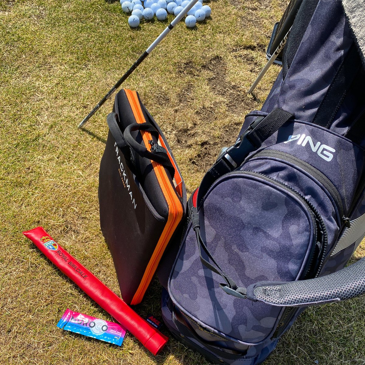 mattbaldwin26's tweet photo. A long day at golf is always better when it’s fuelled by @Nuroco_Energy MCT Gels.... 😍😃🔥 #nuroco #mctgel #royalbirkdale #trackman #ping #practicedays https://t.co/LDe9Wnbu95