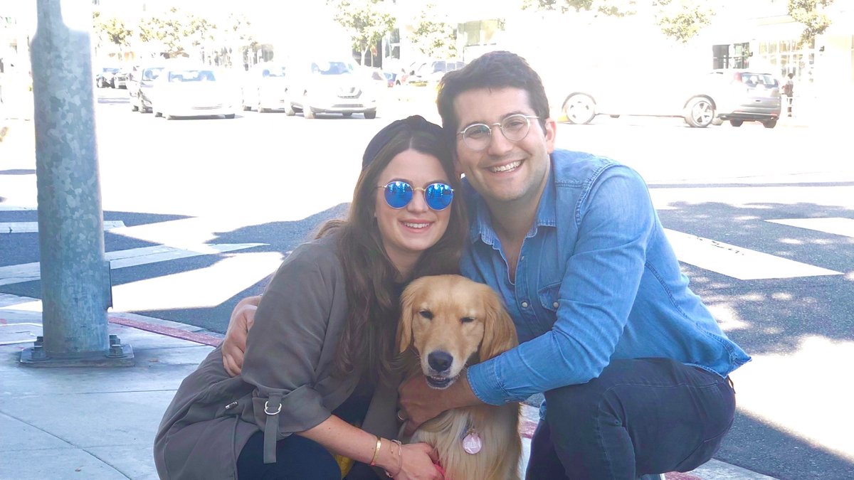 goldensglee's tweet photo. Do you need free veterinary care?? #ad BEYOND thrilled to announce that my friend ElleVet has embarked on their own joy tour traveling through California to provide free veterinary services and supplies to homeless and vulnerable pets. https://t.co/tJYrdmHtIo