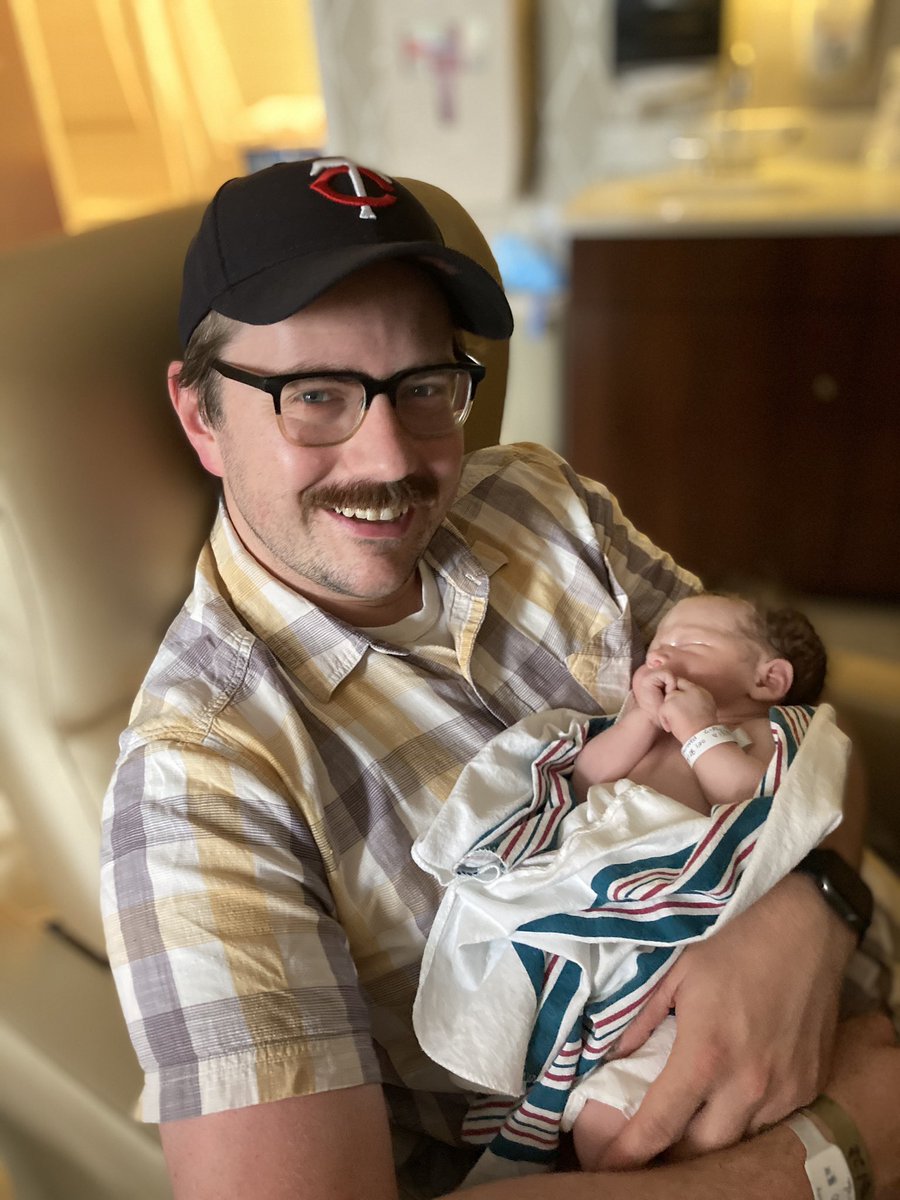 Aaron Storsved tweet media