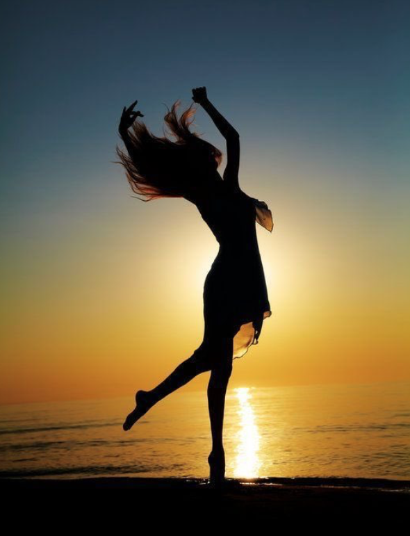 LittlewoodDee's tweet photo. Usually underlying all #limitations are the #thoughtpattern of “#Iamnotworthy”, or “#Iamnotdeservingenough,” or, “#Iamnotgoodenough.” #Thekey here is to question what limitations surface and #challenge them.
Please #joinme for THE LIFE CLARITY PLAN,
a #oneonone #program. https://t.co/KQLMpOgT13