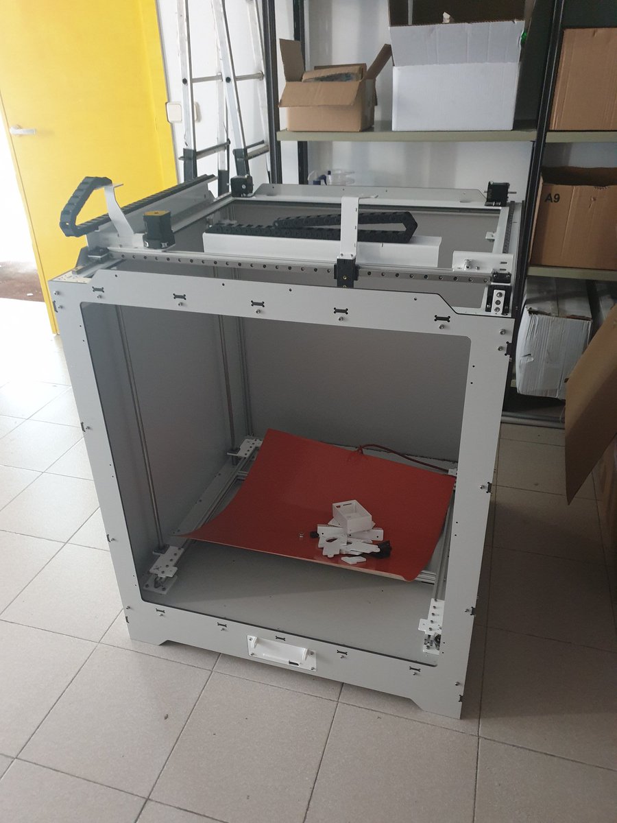 MakerGal3D's tweet photo. Seguimos con las mejoras en la Galimaker, eliminando muchas de las piezas impresas, por chapas plegadas en Aluminio
#3dprinter #3Dprinting #3Dprint #big3dprinter #impresion3d #impresora3d #impresoragranformato #imasde #madeingalicia https://t.co/qrjZvXwfXZ