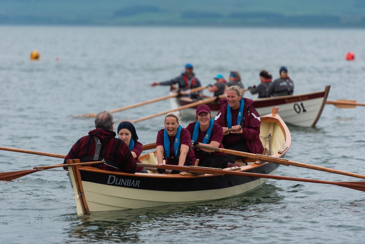 awesomescot's tweet photo. Perhaps not a physical window but these pictures open a window to the nature of our Stranraer residents. Last years Skiffie Worlds was hands down Scotland’s best event. A week of amazing competition and friendships made that’ll last a lifetime. #LoveDandG #AWindowOnScotland https://t.co/Z9GXdllrp8