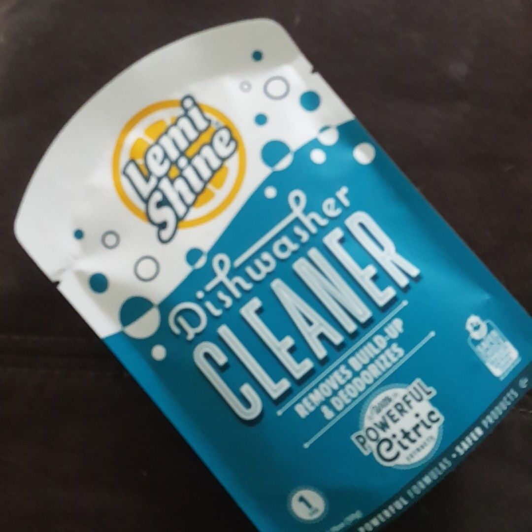 MegGibs87394937's tweet image. Got my #springvoxbox! Cant wait to try out thos dishwasher cleaner. influenster.com/deeplink/photo…