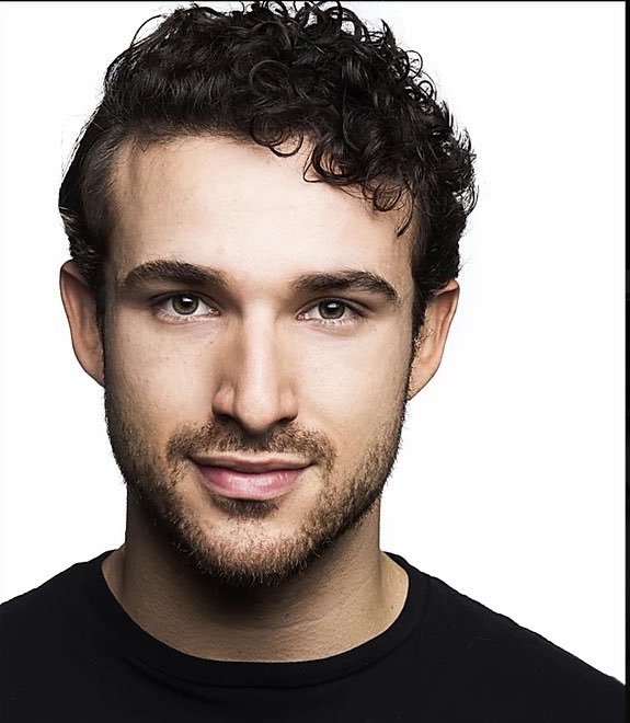 BazBam's tweet image. .⁦@Laurensamuels88⁩ will direct &amp;amp; star opposite ⁦⁦@DannyBeckerUK⁩ in self-filmed production of ⁦@MrJasonRBrown⁩ musical #TheLast5Years for ⁦@LJProds⁩ on June 25-27 @7.30pm. Tickets £8.  Visit ⁦@LWTheatres⁩ site from Fri for presale &amp;amp; other info.