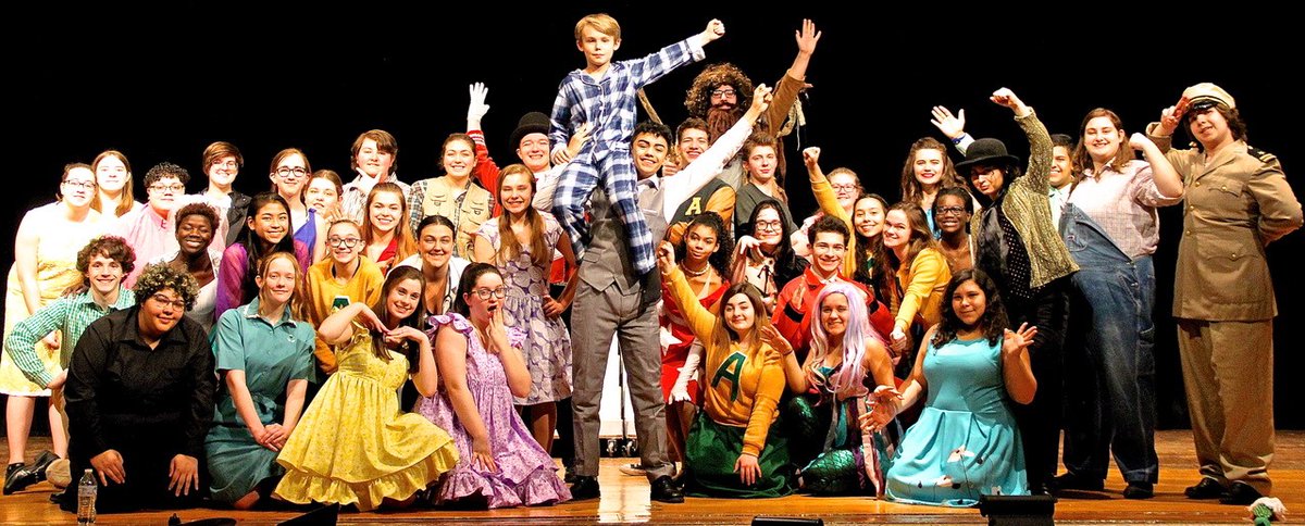 NewarkCSD's tweet image. Newark Wins Nine 2020 ELENBE Awards @NewarkDrama #ChoosejoyNCSD newarkcsd.org/cms/lib/NY0100…