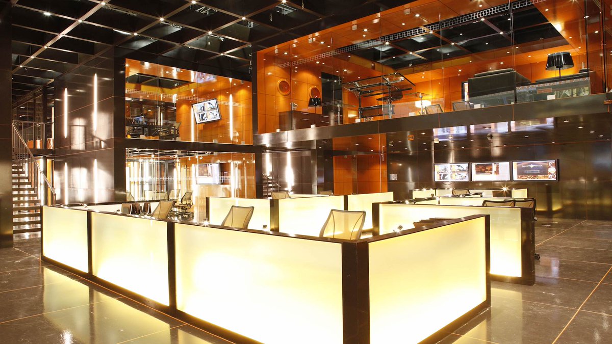 24: Legacy tweet media