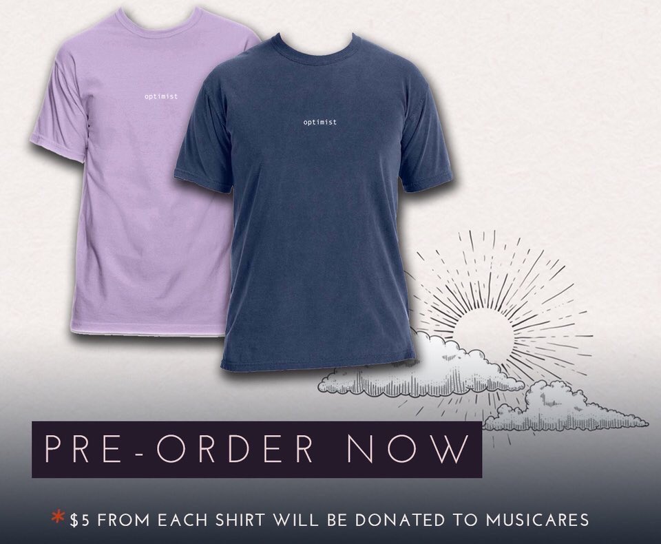 kelleighbannen's tweet photo. 👋🏼 HI friends! Tag an optimist, and we’ll send out a few freebies. 😇 If you want an #optimist tee for yourself, mosey on over to that link in the bio. $5 from every shirt goes to the COVID-19 Relief Fund set up by our friends @MusiCares . Xx https://t.co/x2VL6eyD3k