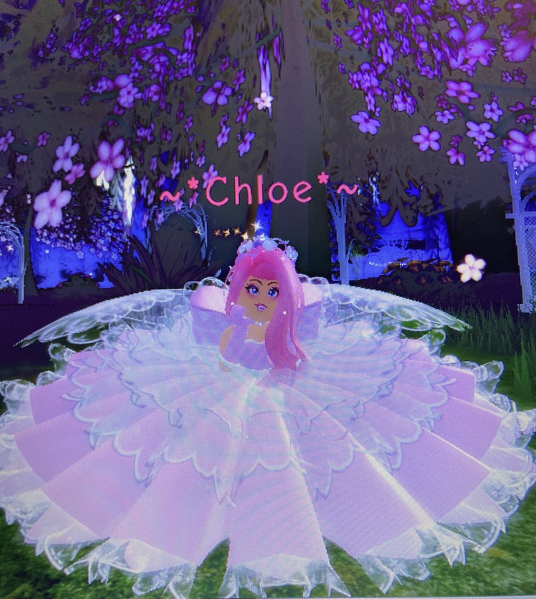 RFan916's tweet photo. Don’t I look amazing :D💗💗 https://t.co/ha8ZOP1igi