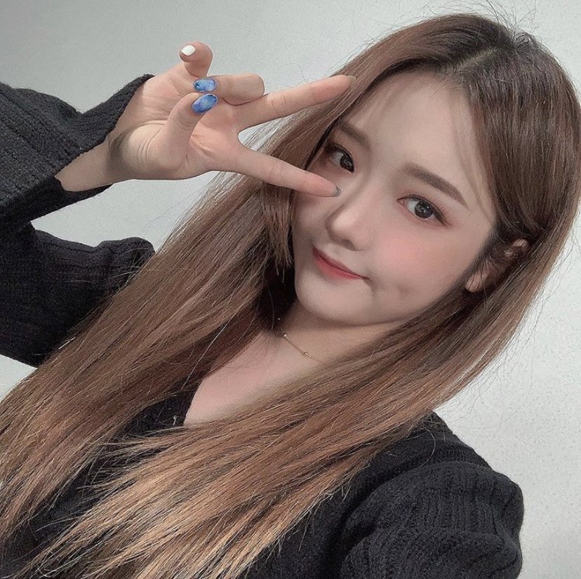 hourIyjisun tweet picture