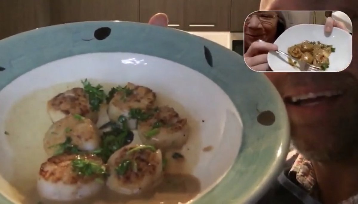 kitchendoorfood's tweet photo. What a great episode of #ChitChatChop last night. Thanks for being such an amazing guest and student as usual @AndyFillmoreHFX โค๏ธโค๏ธ๐๐. And look at the final product...looks like the student has become the master??? ๐๐. Watch the full episode here ๐ https://t.co/MbHUP7ugG8 https://t.co/KjMvISxozY