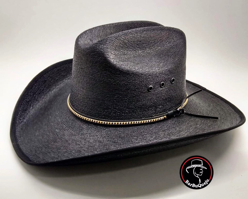 BarBuQuej0's tweet photo. 𝙉𝙐𝙀𝙑𝙊 𝙈𝙊𝘿𝙀𝙇𝙊 🇲🇽 Garibaldi Mexicano 💯
.
. #Hat #hats #hatstore #fashion #fashionhat #custom #customhat #handmade #handmadehat #fedora #fedorahat #hatter #hatmaker #hatdesigner #barbuquejo https://t.co/Vfg3dPJzt3