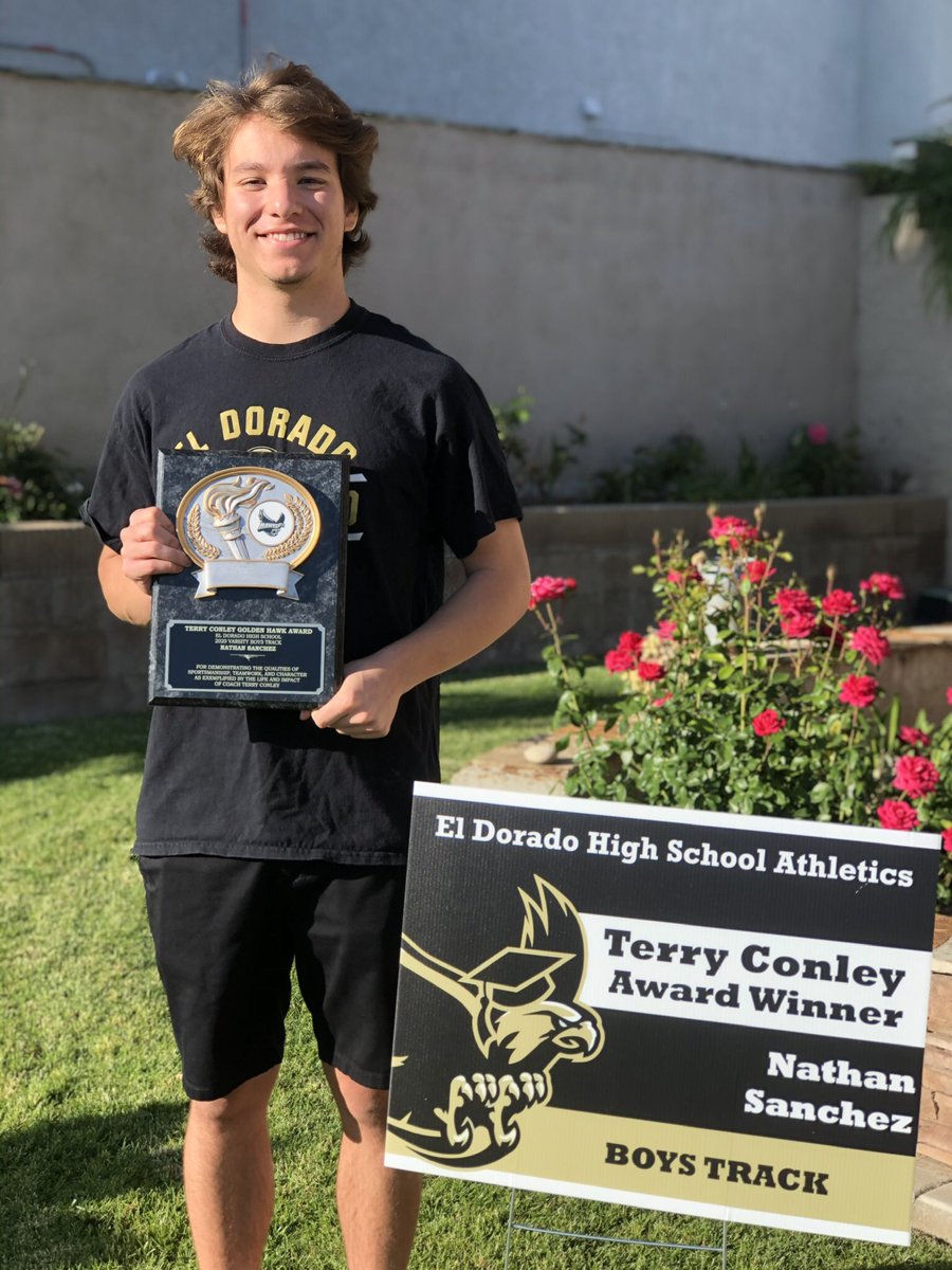 goldenhawks tweet media