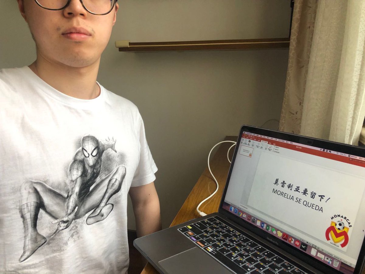 Antoon284's tweet photo. Mi amigo Yufeng nos manda@su apoyo desde china @eus_vazquez @EstadioMorelos @Faitelson_ESPN @FIFAcom @7MauricioR @gardeloficial #MoreliaQuedateEnCasa #MonarcasEsMorelia #MonarcasEsDeMorelia https://t.co/81SVTLE3nF
