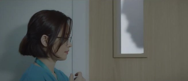 in the first episode of s1, iksong's silhouette/door scene and jeongwon's confession scene with his brother suggested that direct "confessions" would happen in the last episode. virgin mary also made a statement right there.  #HospitalPlaylist  #IkSong  #WinterGarden