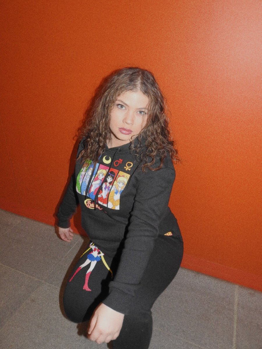 Green Hunnids. Out now on all streaming platforms 💚