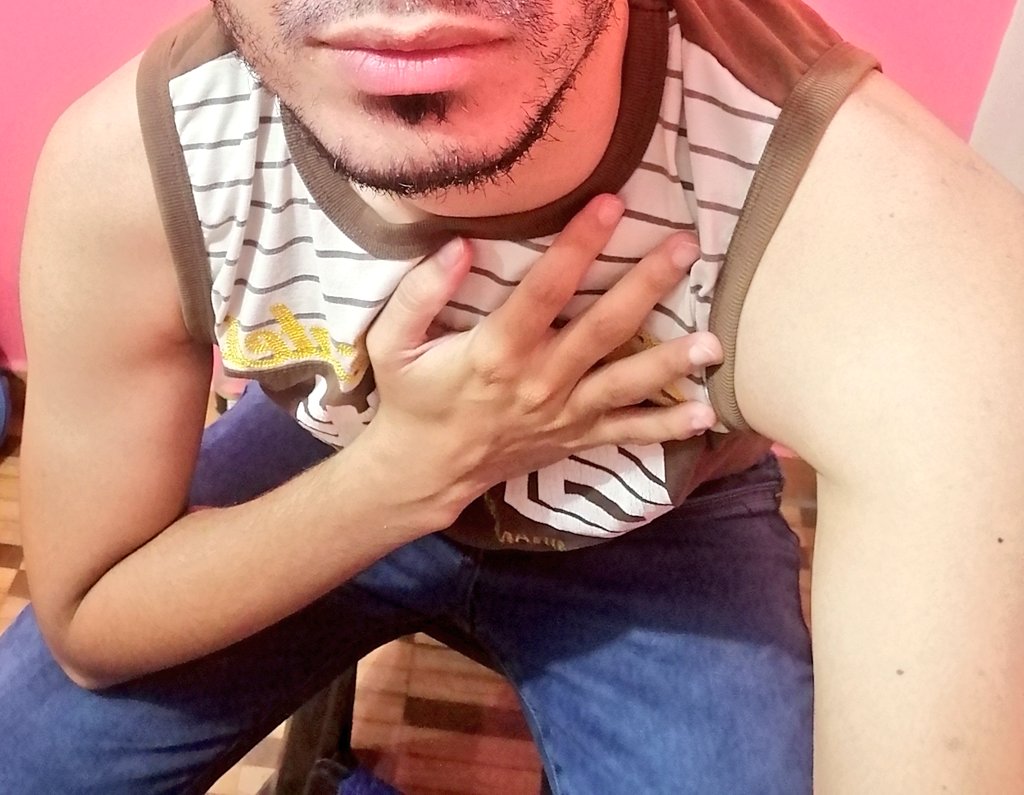 Fix19922's tweet photo. No tengas miedo #SiguemeYTeSigo #FolloMe #gaychile #gaysolo #GayLP #gaymovie #gaymodel #gaymer #gay #lovegay #loveguy #guy #gayperu #gaybogota #gaypride #gaytwitter https://t.co/Dk56XboKbB
