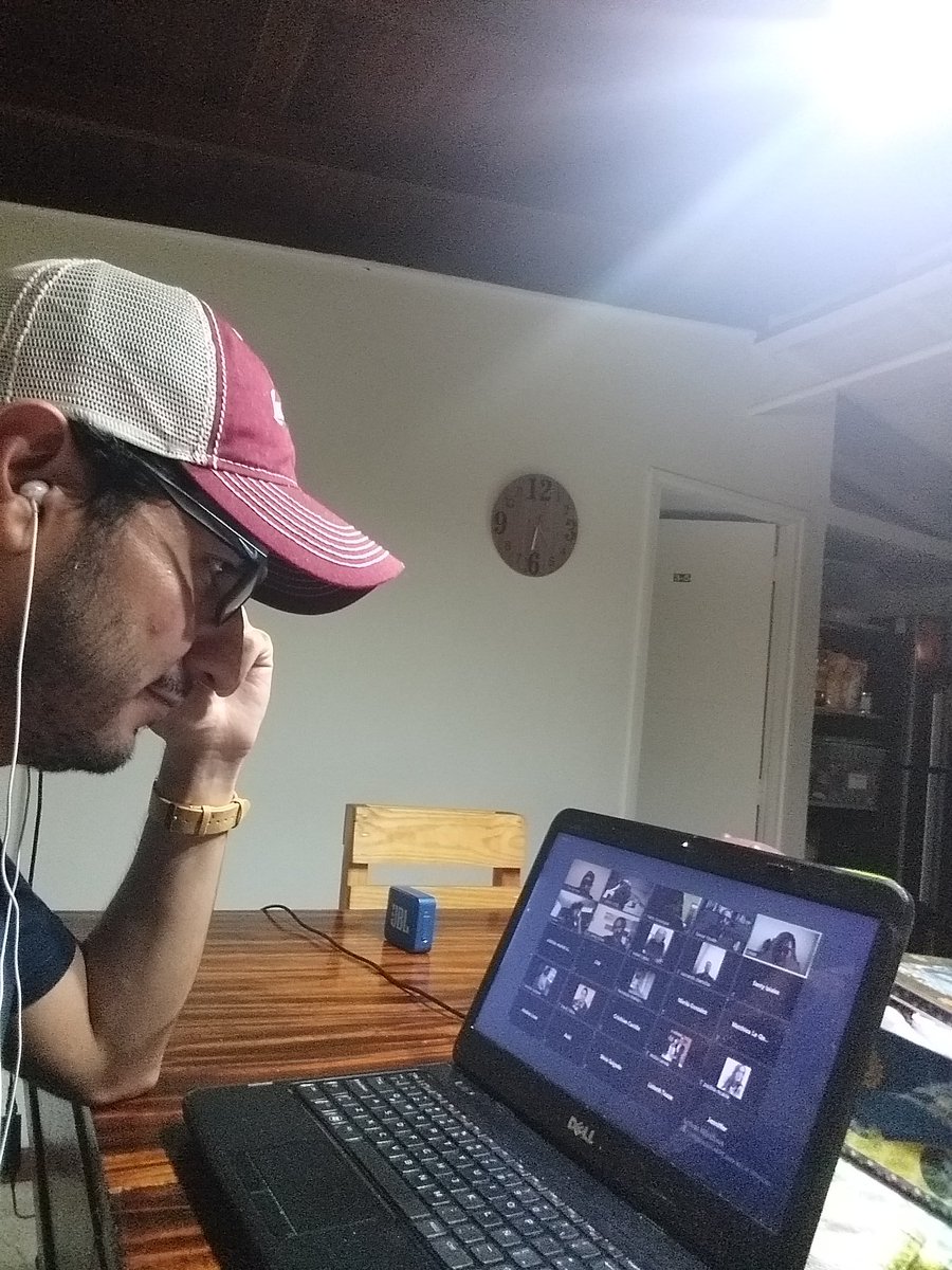 Con los compas de la <a href="/juventud_JSE/">Juventud Socialista Ec</a> trabajando ante la adversidad!!! <a href="/Lenin/">Lenín Moreno</a> seguramente dirá que es photoshop