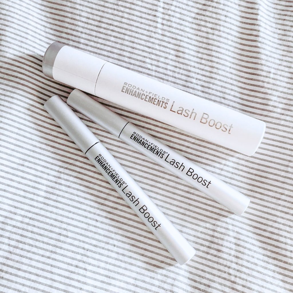 RodanFieldsHQ's tweet photo. The appearance of longer, thicker lashes is a dream come true with #LashBoost. Add it to your nightly routine before catching some 💤  Now that's how you get beauty sleep! 😉  

R+F Consultant📸I: Taka Dobbs #LashGoals https://t.co/zXf6eV5A2G