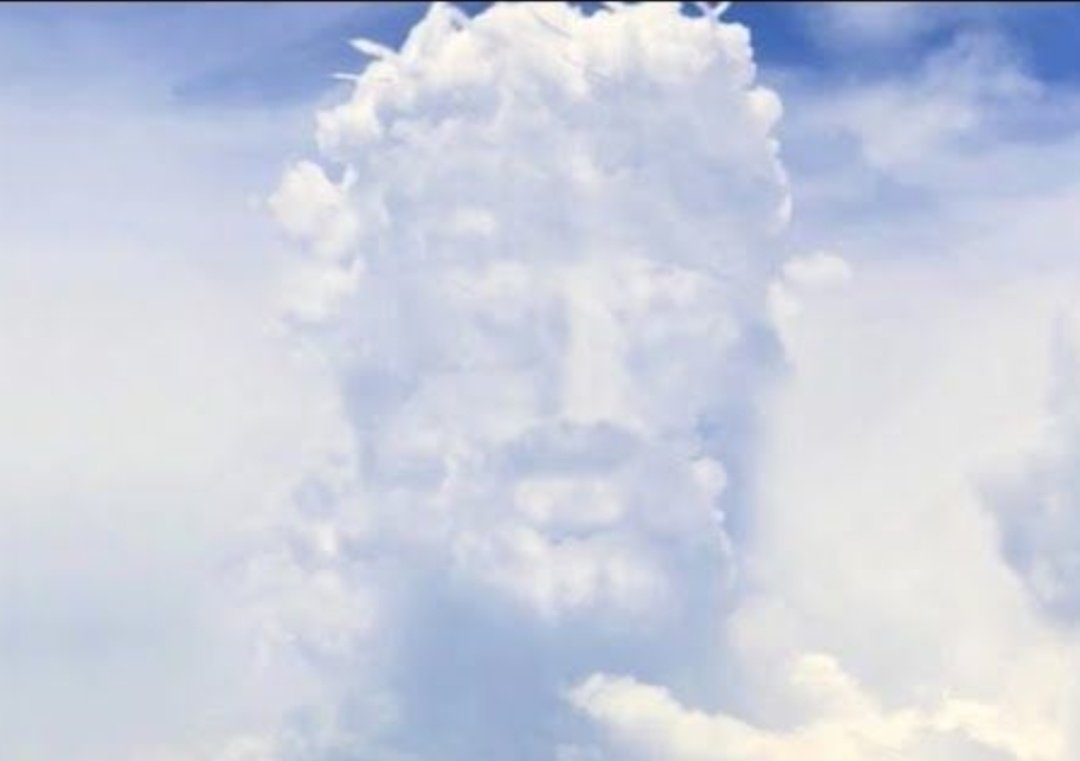 Sort of looks like a Greek God cloud:
