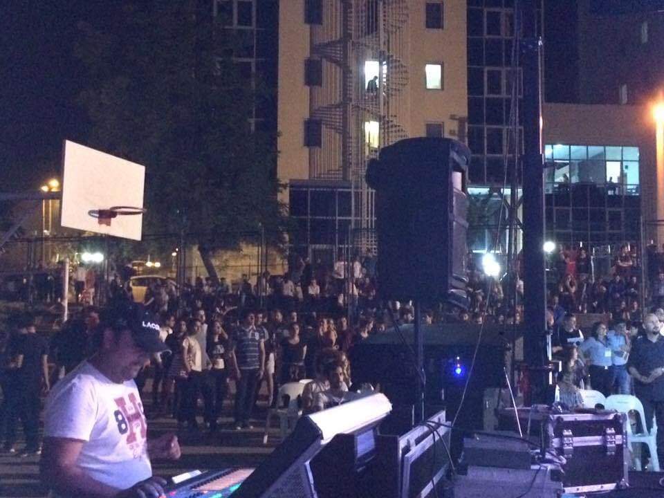 SerhatK90166245's tweet photo. #vizyonses #vizyonsesbursa #sound #paoftheday #light #truss #ledscreen #wedding #bursa #istanbul #turkiye🇹🇷 #livesound #livemusic #soundengineer #soundlive #shure #akg #dbx #yamahaproaudio #like4likes #follow4followback https://t.co/Q3QPQ6fg1t