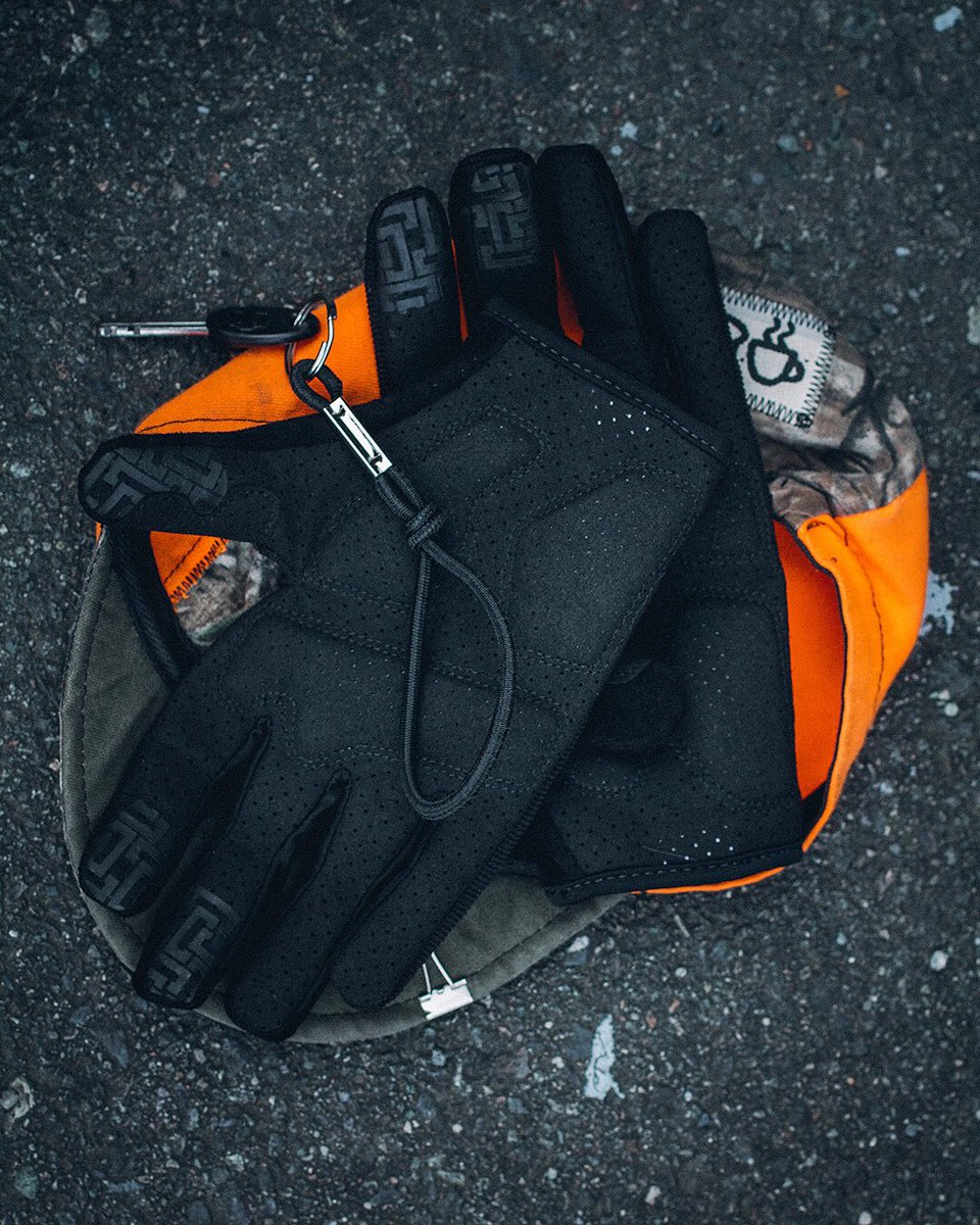 chrome industries cycling gloves