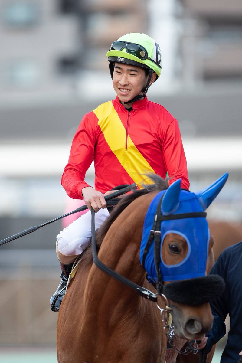 船橋競馬 Happy Birthday 本日5月29日は 篠谷葵 騎手のお誕生日です 今年4月 にデビューし すでに7勝をマーク 5月28日時点 船橋以外の南関3場でも騎乗し 経験を積んでいる篠谷騎手 18歳を迎え 更なる活躍に期待です おめでとうございます 船橋競馬 Happy Birthday 本日5月29日は 篠谷葵 騎手のお誕生日です 今年4月 にデビューし すでに7勝をマーク 5月28日時点 船橋以外の南関3場でも騎乗し 経験を積んでいる篠谷騎手 18歳を迎え 更なる活躍に期待です おめでとうございます