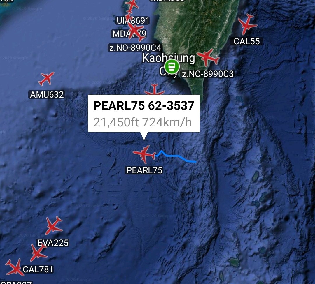 A USAF KC-135R Stratotanker is heading over the South China Sea  #PEARL75 62-3537