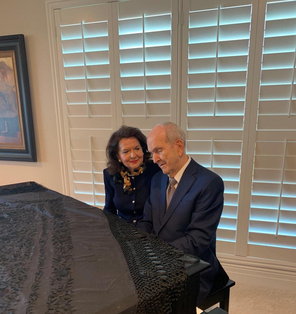 GreatSpacious's tweet image. Barf. facebook.com/50122487327828…