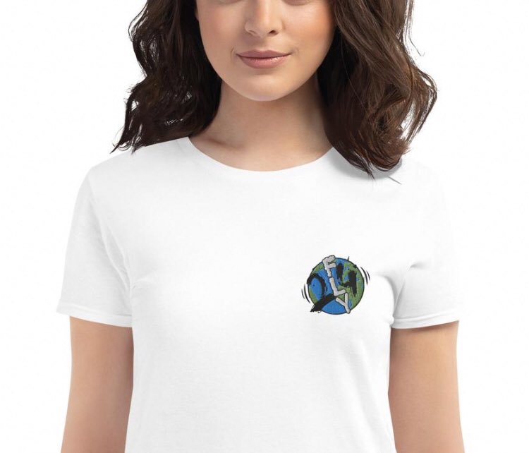 2ffeApparel's tweet photo. Shop now for 2Fly4Earth women's Logo Tee ๐๐ช #2FFE
https://t.co/0fowtrnGZf https://t.co/uhz7VcPJ5b