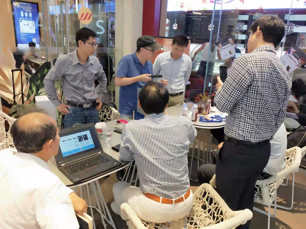 XidTech's tweet image. No matter how hard it is, you must be strong.
We are able to adapt ourselves into new environment. We focus on developing, production and marketing. Let&apos;s work hard, hand in hand...
Welcome locknlock  President&amp;amp;CEO and his team.

xid-tech.com