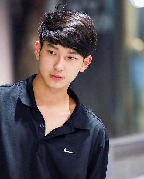 < 𝐀 𝐭𝐡𝐫𝐞𝐚𝐝 𝐨𝐟 𝐍𝐚𝐧𝐨𝐧 𝐚𝐧𝐝 𝐂𝐡𝐢𝐦𝐨𝐧 𝐛𝐮𝐭 𝐭𝐡𝐞𝐲 𝐠𝐞𝐭 𝐨𝐥𝐝𝐞𝐫 𝐚𝐬 𝐲𝐨𝐮 𝐬𝐜𝐫𝐨𝐥𝐥 𝐝𝐨𝐰𝐧 >