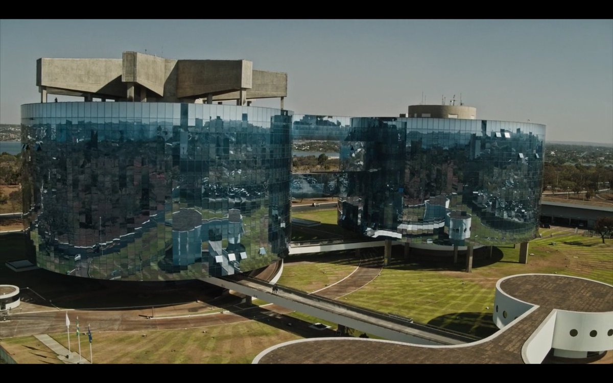 Prisbutterfly's tweet image. Day 28
:Favorite view and federal 
Mechanism season 1 #ArchitectureMovieChallenge
