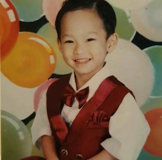 < 𝐀 𝐭𝐡𝐫𝐞𝐚𝐝 𝐨𝐟 𝐍𝐚𝐧𝐨𝐧 𝐚𝐧𝐝 𝐂𝐡𝐢𝐦𝐨𝐧 𝐛𝐮𝐭 𝐭𝐡𝐞𝐲 𝐠𝐞𝐭 𝐨𝐥𝐝𝐞𝐫 𝐚𝐬 𝐲𝐨𝐮 𝐬𝐜𝐫𝐨𝐥𝐥 𝐝𝐨𝐰𝐧 >